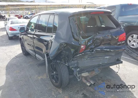 2013 Volkswagen Tiguan S z USA, uszkodzony, nr VIN WVGAV7AX8DW530192